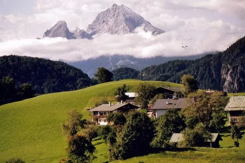 Vacation apartment in a quiet, sunny high-altitude location with excellent