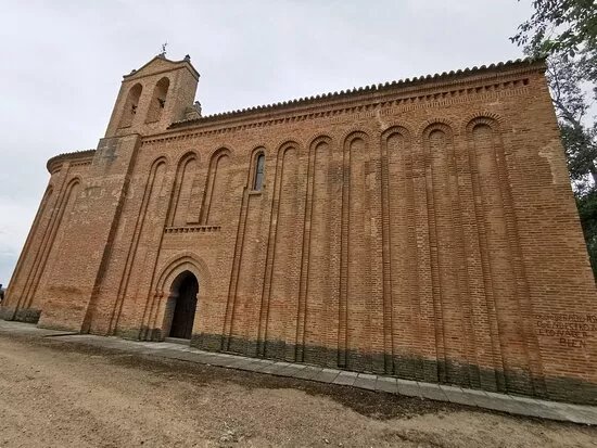 Ermita Santa Maria de la Vega o Cristo de las Batallas