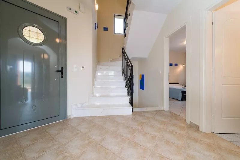 Beautiful five bedroom villa with sea views and pool in Kefalonia