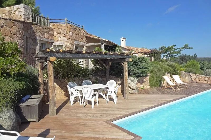 Sant Amanza Bonifacio: House / Villa - Sant'Amanza