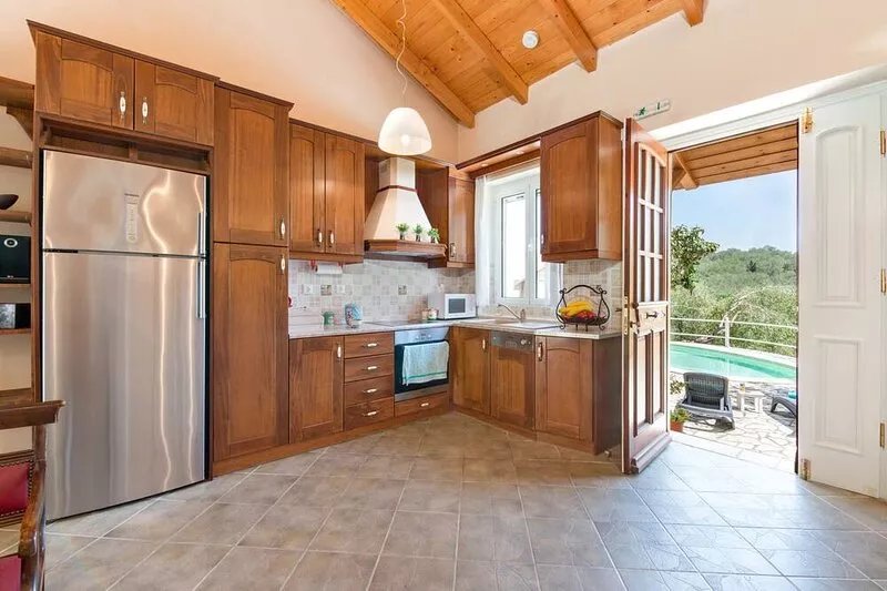 Georgina House, Paxos: Your Luxury Retreat Awaits.