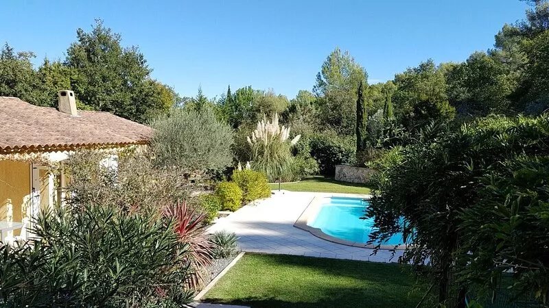 Villa 8 pers with private and secured swimming pool between Verdon and Côte d