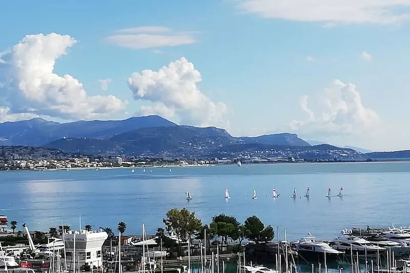 Exceptional sea view - 2 Rooms Nice / Côte d'Azur at Marina Baie des Anges