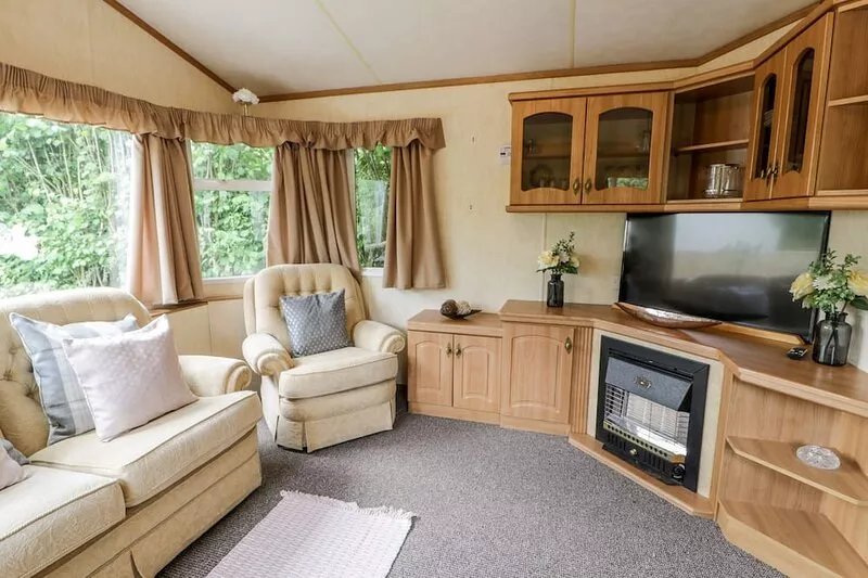 GRANGE CARAVAN, pet friendly, with a garden in Llangollen