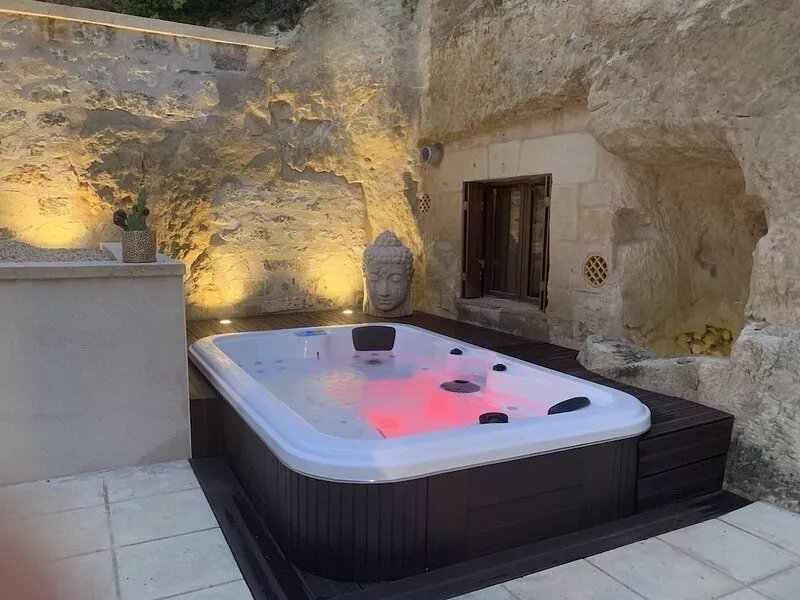 Gite Troglodyte de Charme & SPA Privatif en Touraine