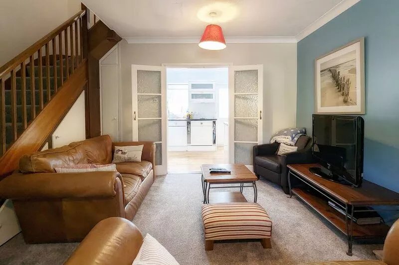 2 Walled Garden Cottages -  a cottage that sleeps 5 guests  in 2 bedrooms