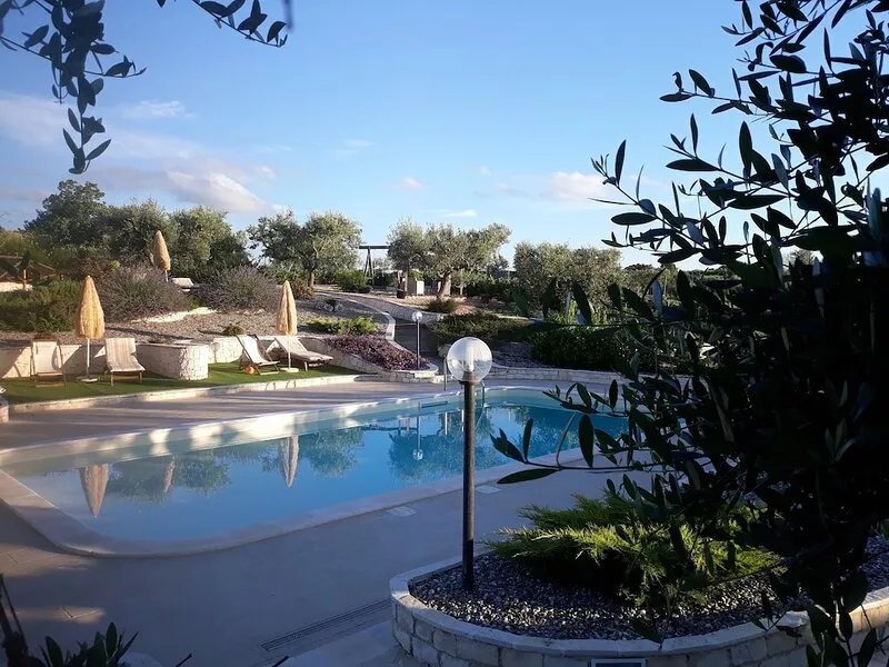Lovely Trullo, with private pool, with beautiful gardens, close to Alberobello.