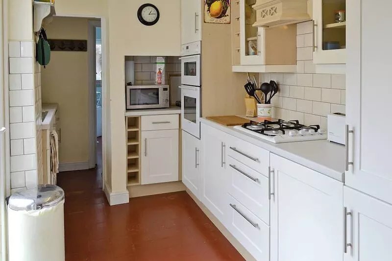3 bedroom accommodation in Brightlingsea