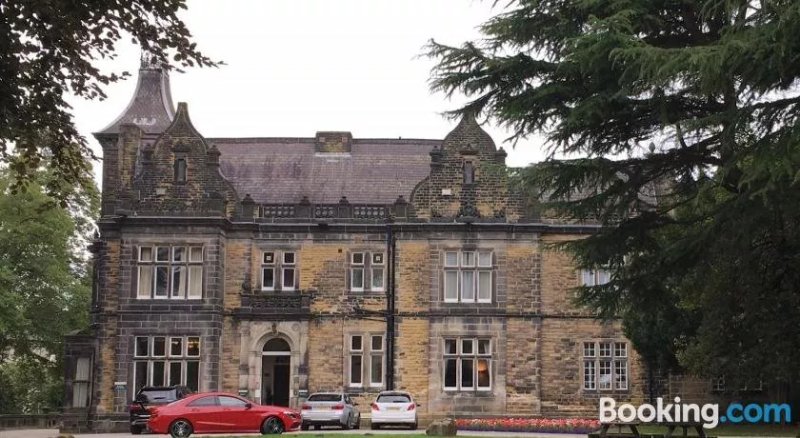 Oxley Hall-Campus Residence