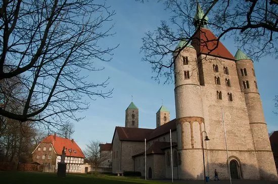 Stiftskirche St. Bonifatius
