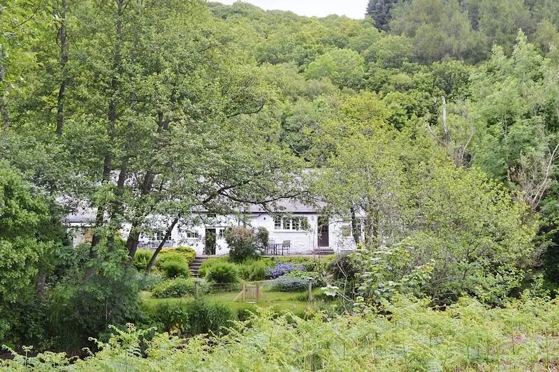 2 bedroom accommodation in Llandadarn Fynydd, near Llandrindod Wells