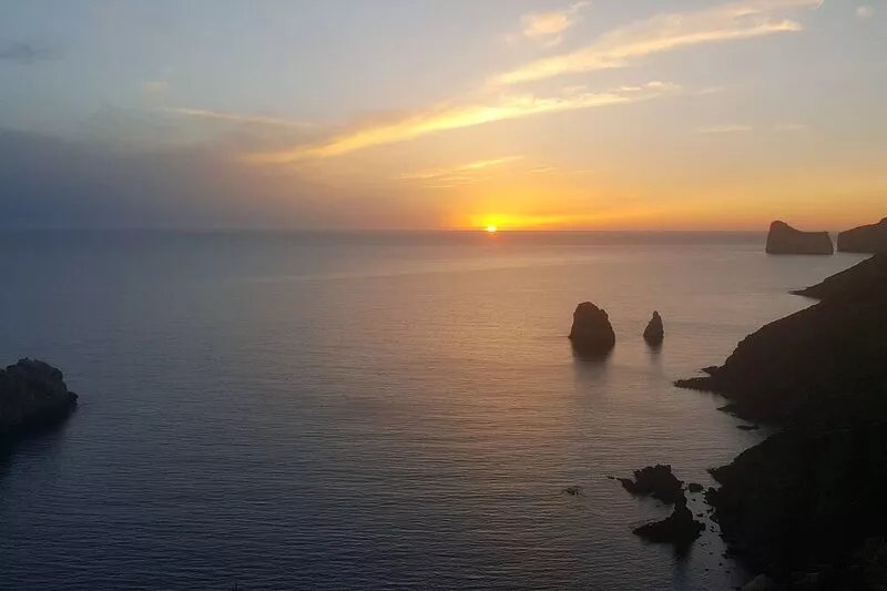Nebida: Emotions overlooking the sea !!! (Villa 1)