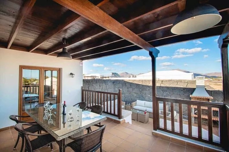 Beautiful 6 bedroom Villa Vista Rey close to Beach & Playa Blanca -Amazing Views