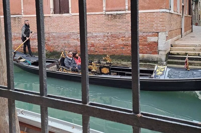 Apartment on the canal in the heart of Venice