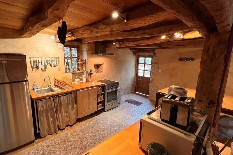 Le Lapin sur le Toit - Beautifully renovated 18th-century hayloft with private