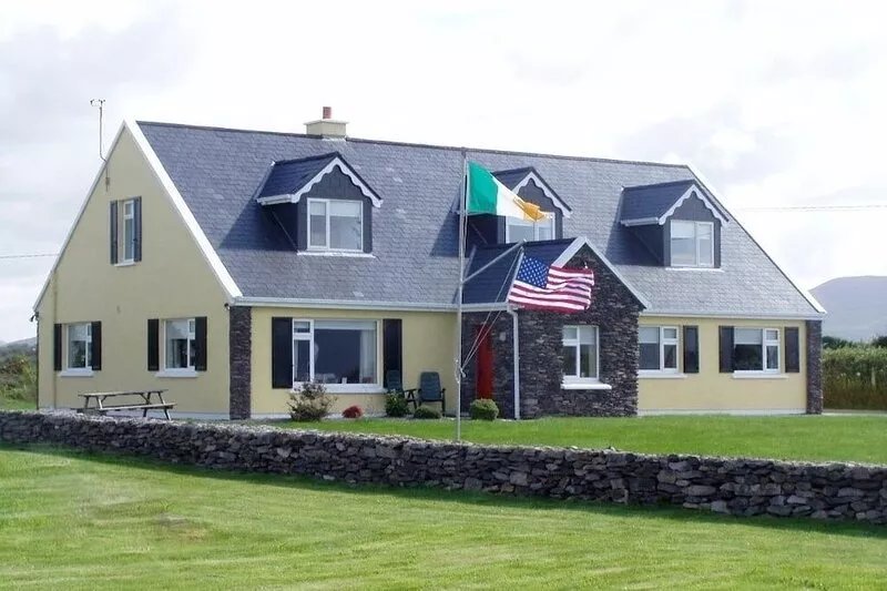 Seaside Irish Home Next to World Class Golf, Fishing & Hiking