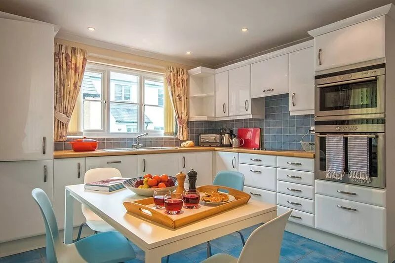 4 bedroom accommodation in Little Haven