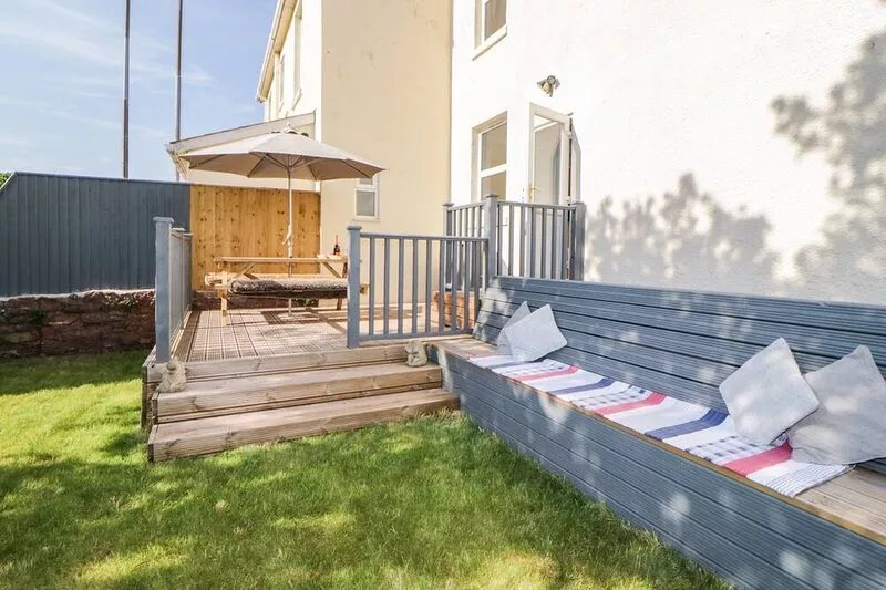 5 STAFFORD ROAD, family friendly, country holiday cottage in Paignton