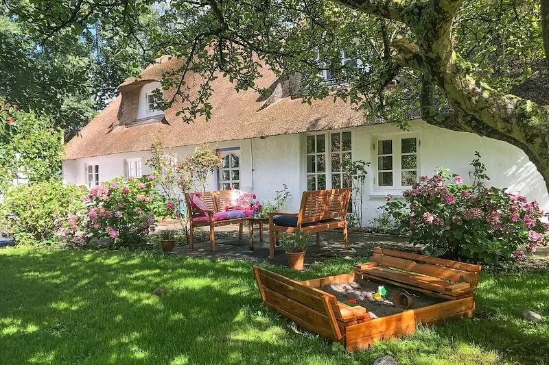 Vacation home Das alte Zollhaus in Schülp for up to 6 people
