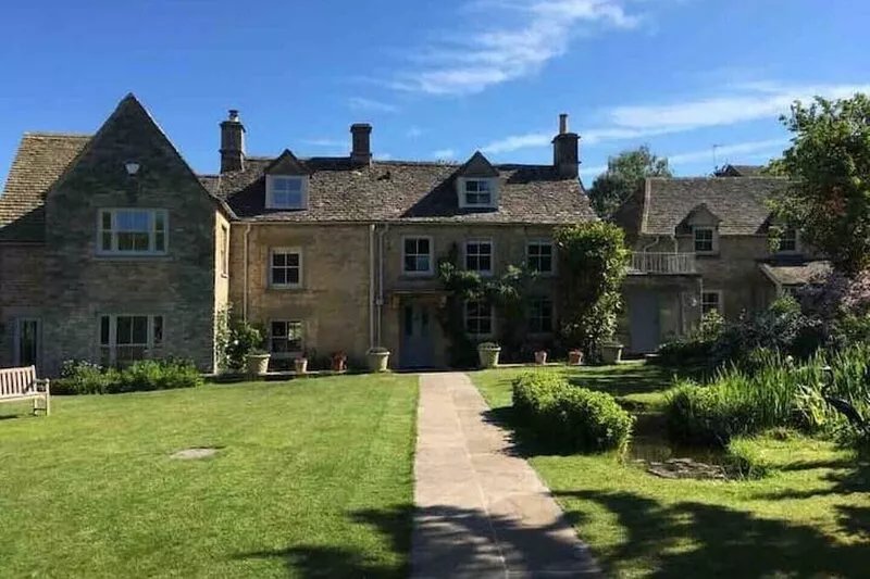 ★ Dog friendly Idyllic retreat -close to Blenheim, The Cotswolds & Oxford ★