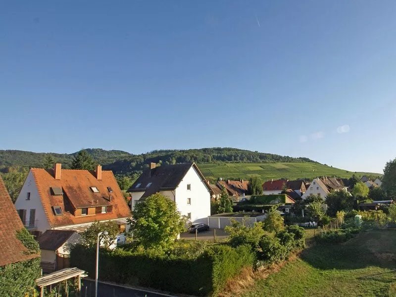Something special: Modern, bright 2-room apartment with large roof terrace