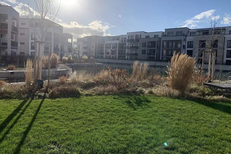 Near Europapark! Modern new-build apartment by the lake