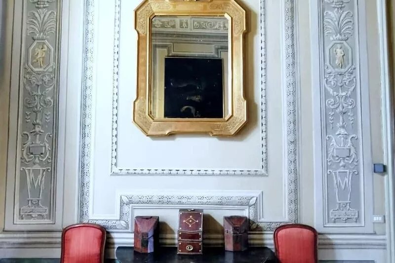 Art Gallery Apartment: historical house in Brescia city center