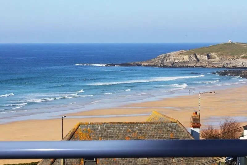 NEW FOR APRIL 2019 - 33 Ocean one is a beautifully refurbished 2 bedroom ocean