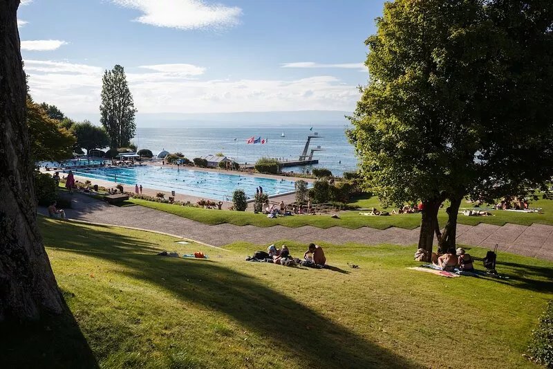 Apartment  with magnificent lake view, 450m from cable car