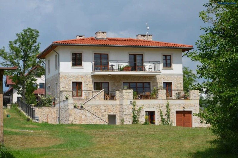 Winnica Avra