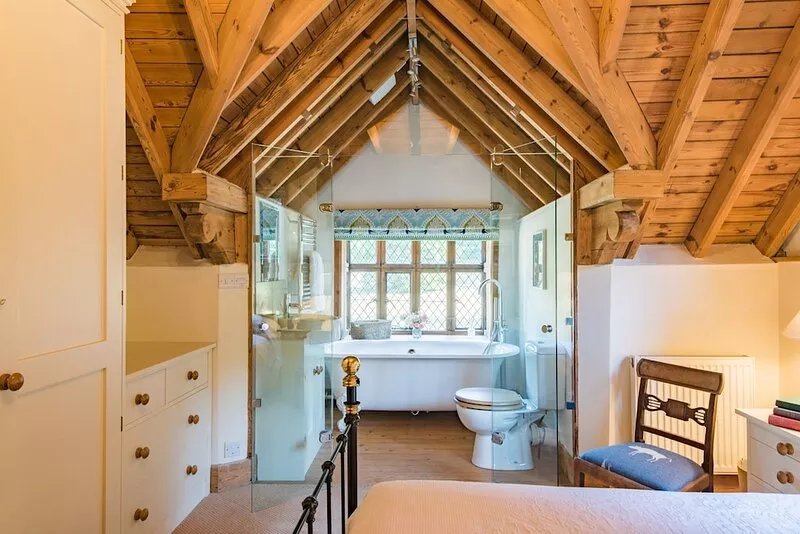 The Gate House - sleeps 4 guests  in 2 bedrooms