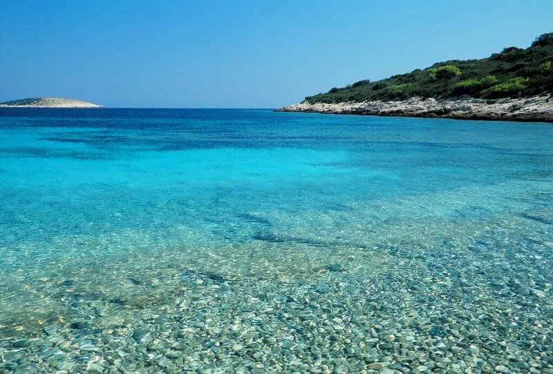 Luxury seafront villa, stunning sea & harbour views, on unspoilt island of Vis