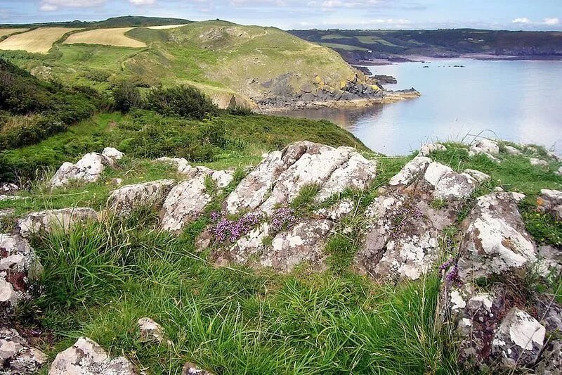 2 bedroom accommodation in Godolphin Cross, Helston