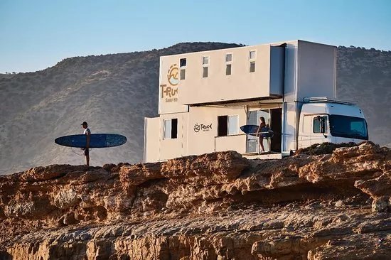 Truck Surf Hotel