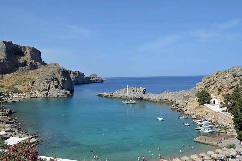 Beautiful Tranquil 3 bed 2 bath Villa with large Private pool 5 min from Lindos