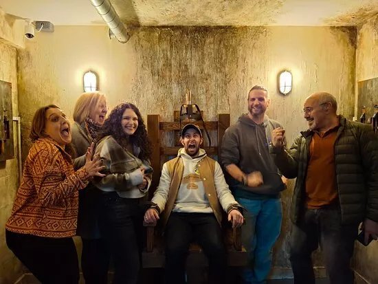 Houdini's Escape Room Experience Stafford