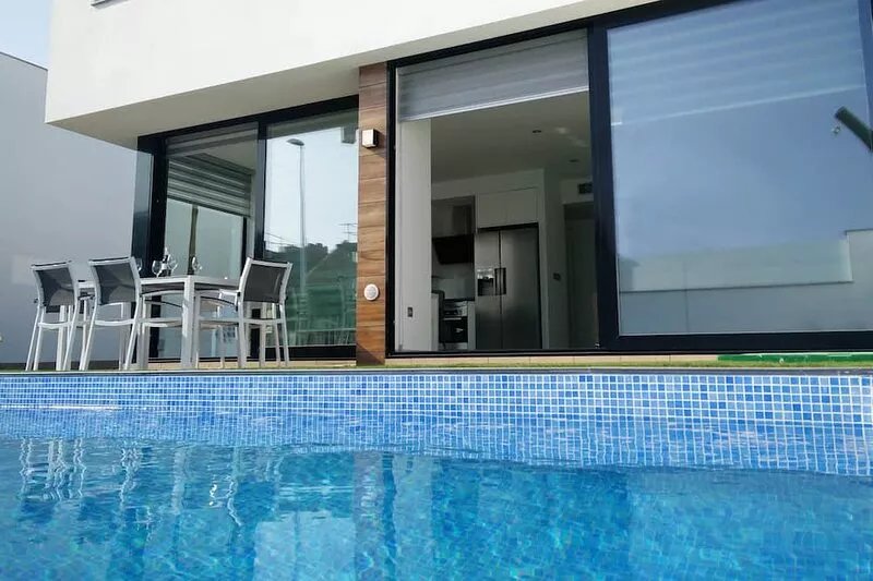 Modern Villa with private pool close to beaches of Mar Menor