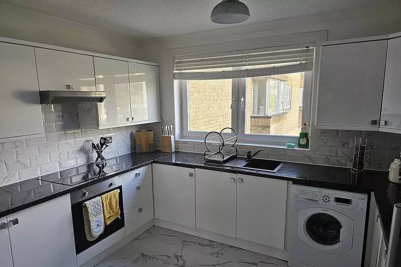 Snug - Colquhoun Square Apartment