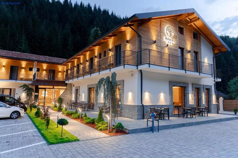 Hotel Ina