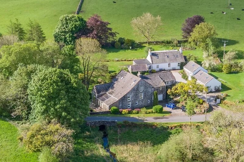 Lochpatrick Mill -  a house that sleeps 16 guests  in 6 bedrooms