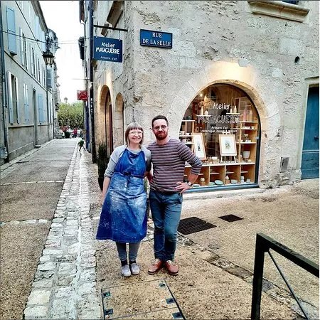 Atelier Mataguerre, poterie, tableaux