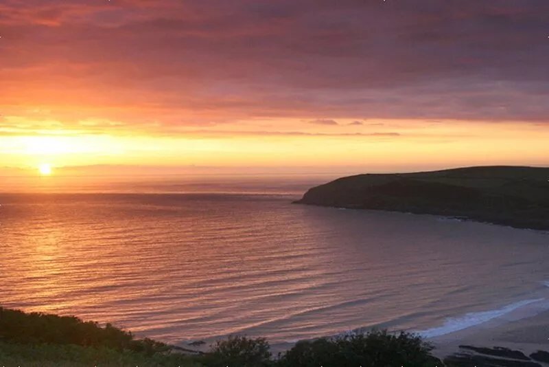 3 POINT VIEW- Luxury 3 Bed Apartment with parking / 5 min walk to Croyde Beach