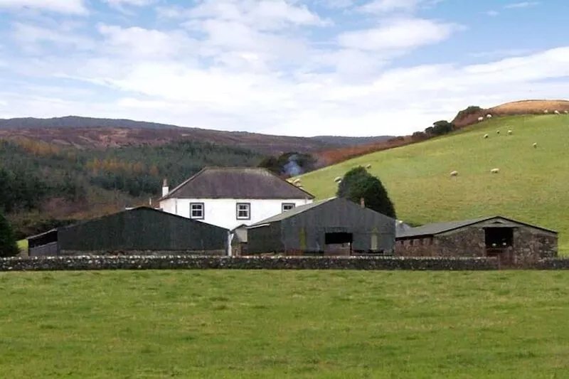 HOMESTONE FARM, pet friendly, country holiday cottage in Campbeltown