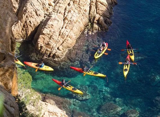 Escola De Vela I Kayak Sant Pol