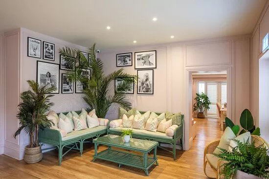 Roslin Retreat