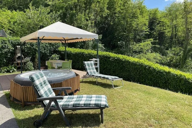 Lovely apartment for 6 people with WIFI, TV, panoramic view and parking
