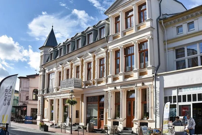 Kaisers vis a vis 08 - fantastic view of Friedenstrasse