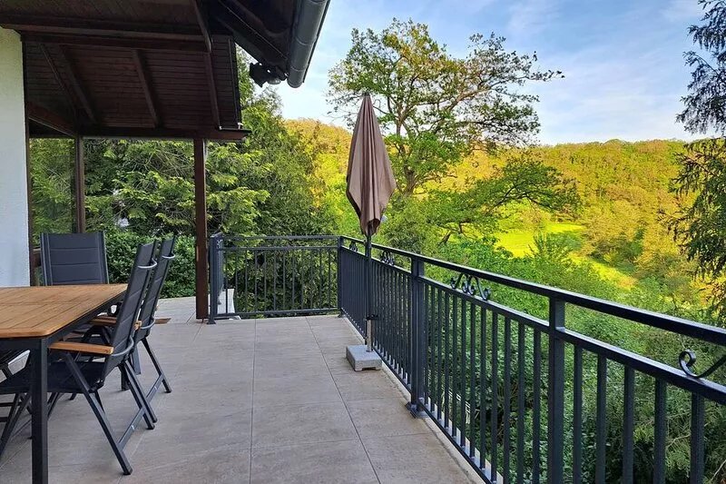 Spacious vacation apartment in a fantastic location for nature lovers & those