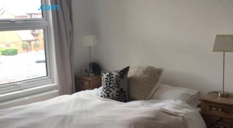 Comfortable Rooms In A Private House In South West London
