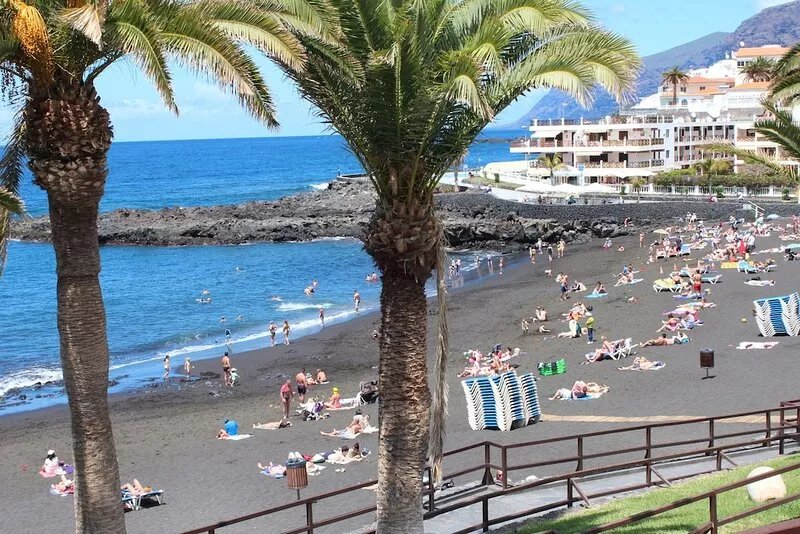 Tenerife, Playa La Arena: free wifi, beach at 300 meters, swimming pool.